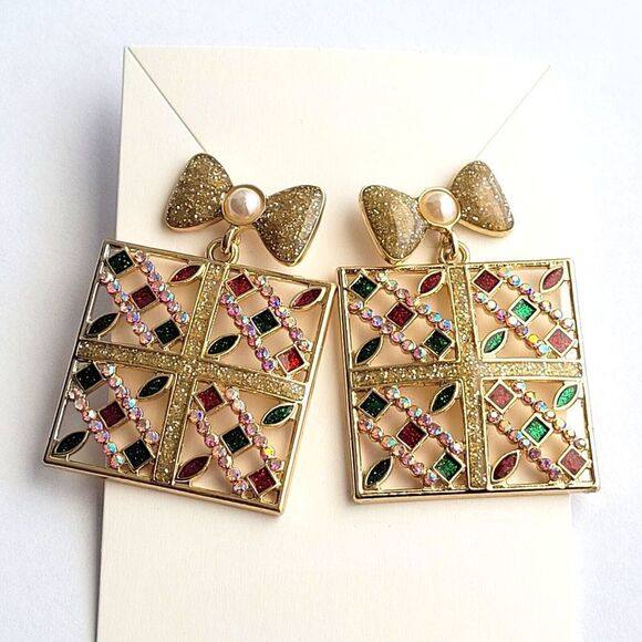 Holiday Christmas Gifts Presents Dangle Rhinestones Green Red Gold-Tone Earrings - Picture 1 of 4